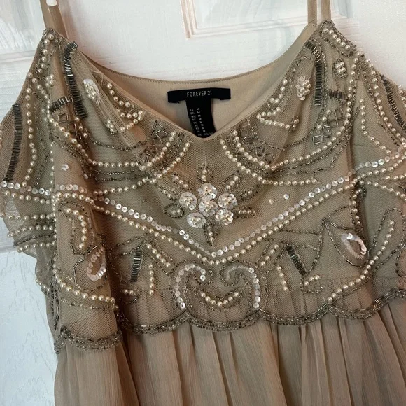 Forever 21 dress with elegant beading - Picture 3 of 4
